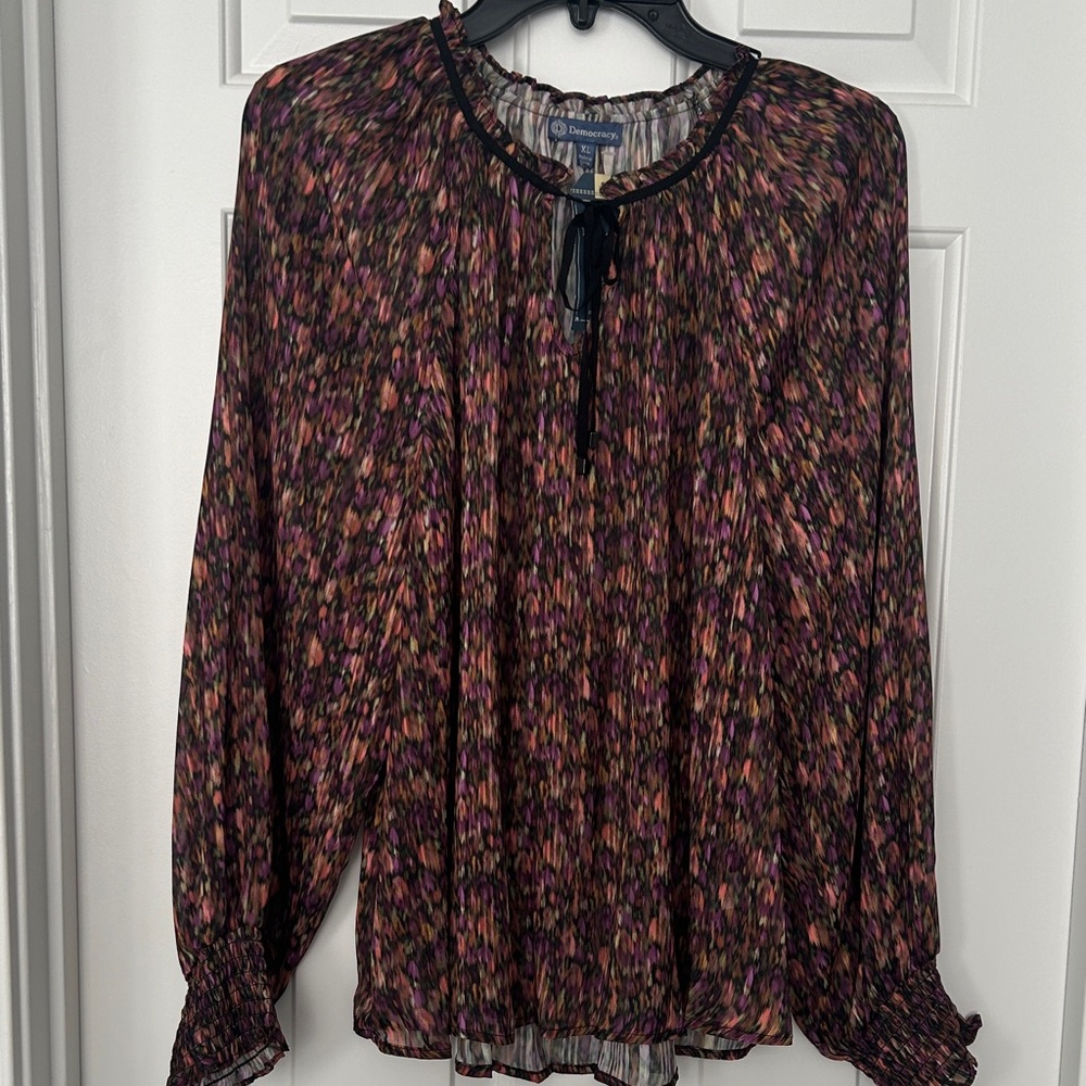 Democracy Multicolor Blouse with Tie Neck
